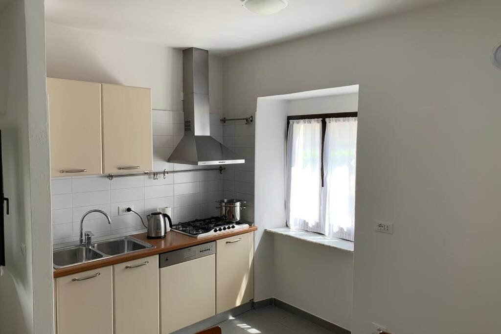 Casa Prandi Apartment Riva del Garda Bagian luar foto